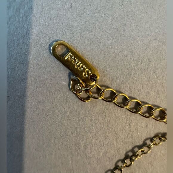 Elegant Gold and Turquoise Layered Necklace A1479 - Picture 5 of 5